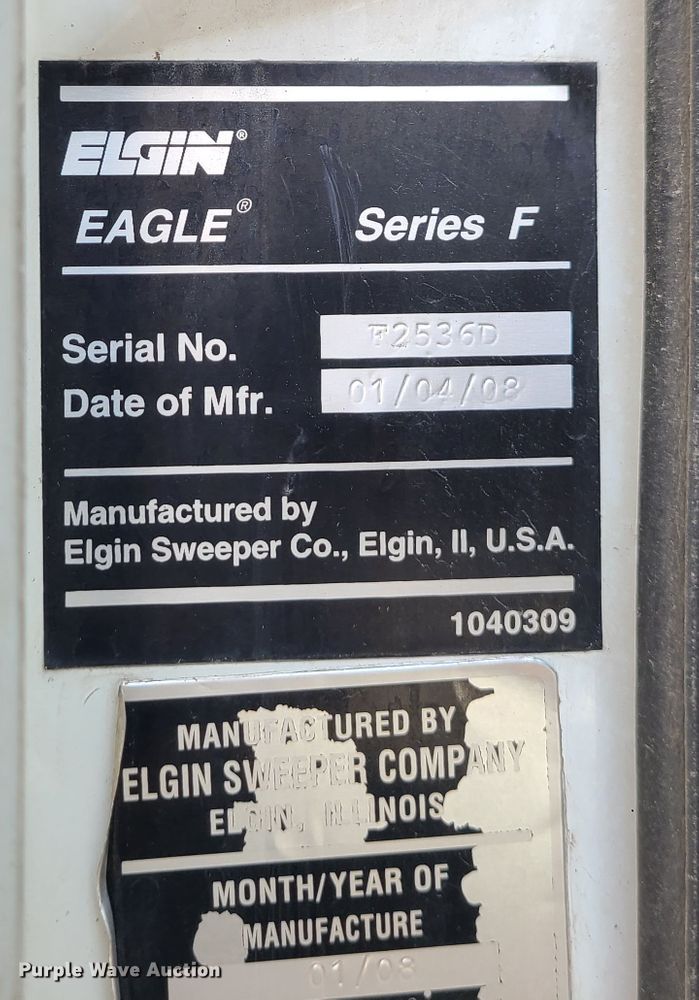 image for item DI6152 2007 Sterling SC8000  street sweeper truck