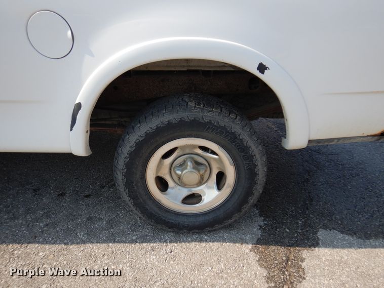 image for item DI6168 1999 Ford F150  SuperCab pickup truck