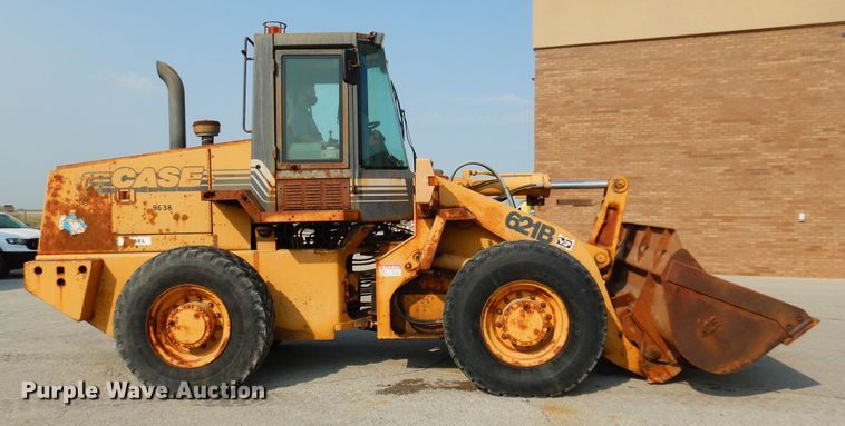 image for item DI6169 1996 Case 621B  wheel loader