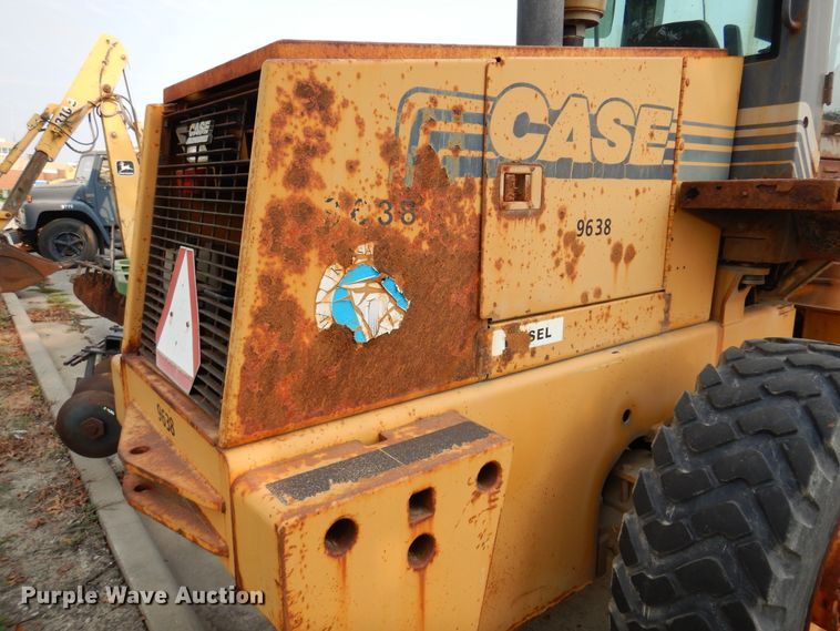 image for item DI6169 1996 Case 621B  wheel loader