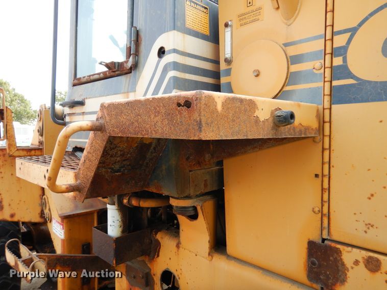 image for item DI6169 1996 Case 621B  wheel loader