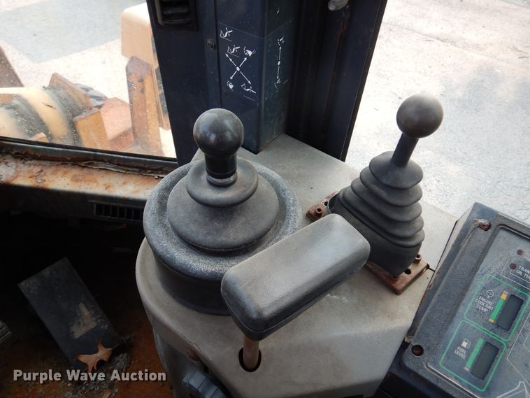 image for item DI6169 1996 Case 621B  wheel loader