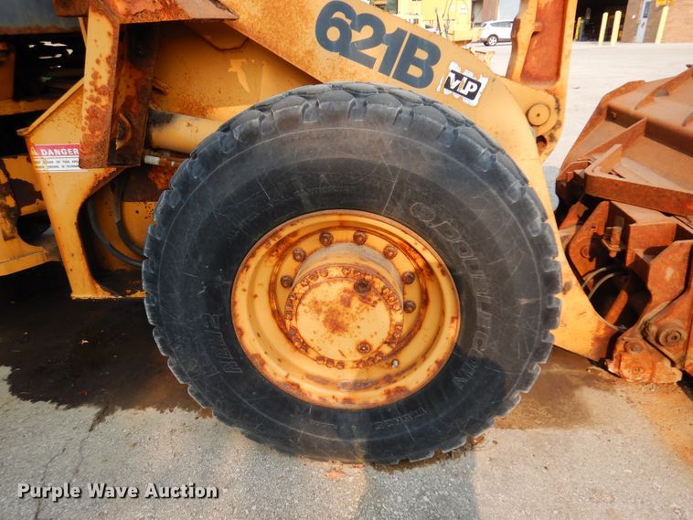 image for item DI6169 1996 Case 621B  wheel loader
