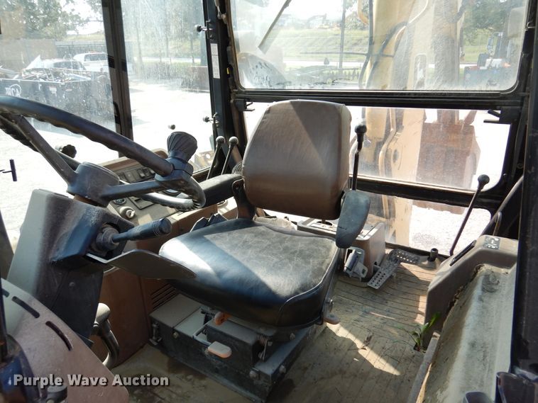 image for item DI6171 1995 John Deere 310D  backhoe