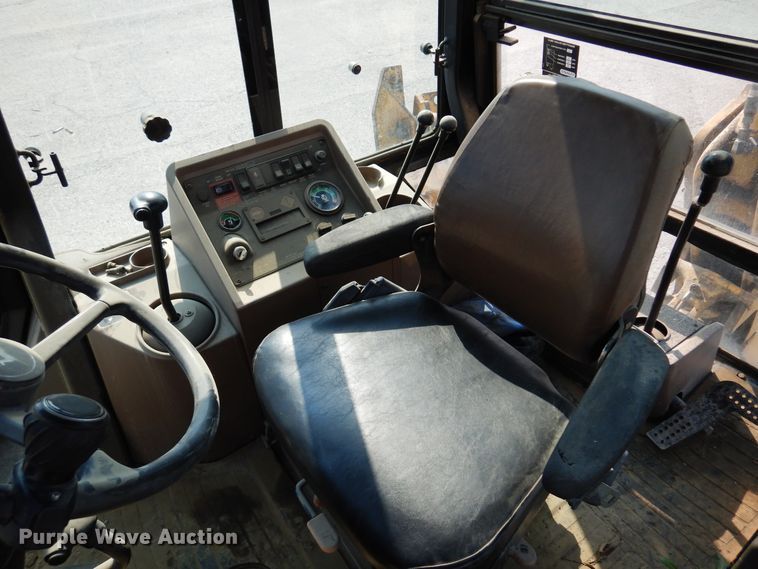 image for item DI6171 1995 John Deere 310D  backhoe