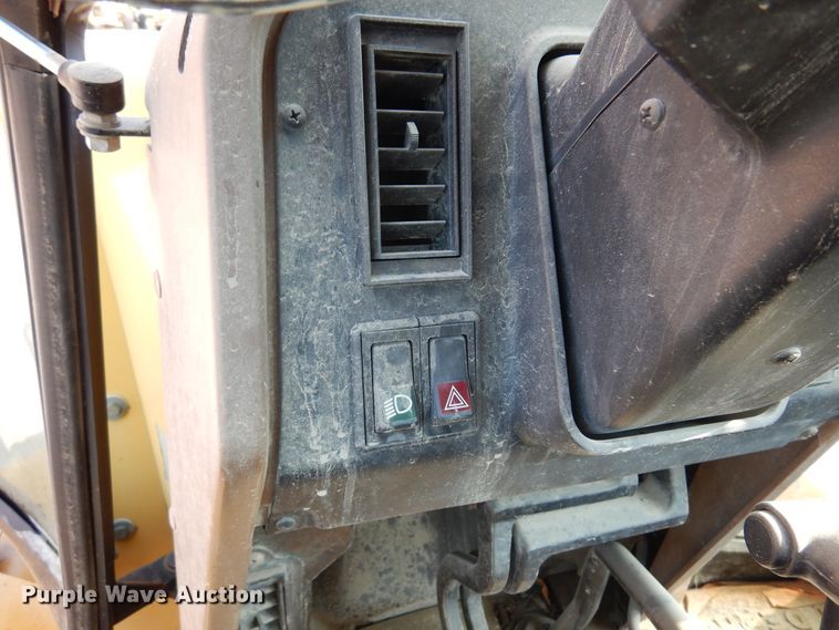 image for item DI6171 1995 John Deere 310D  backhoe