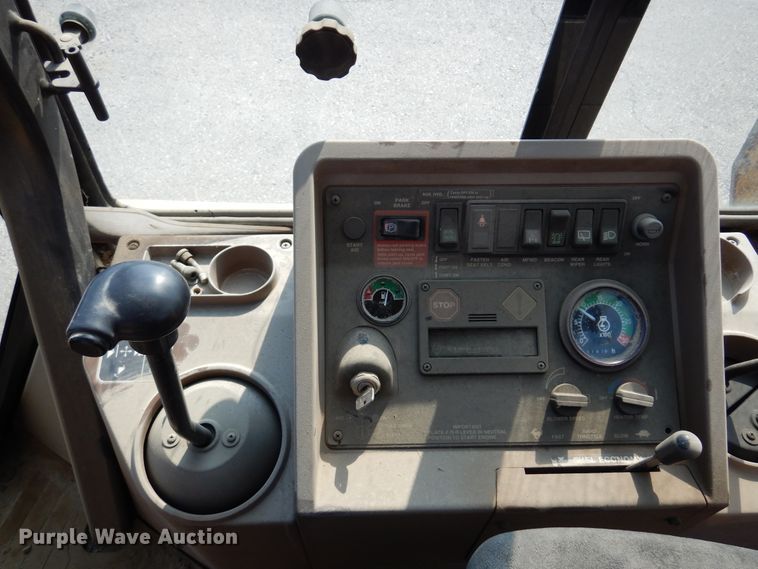 image for item DI6171 1995 John Deere 310D  backhoe