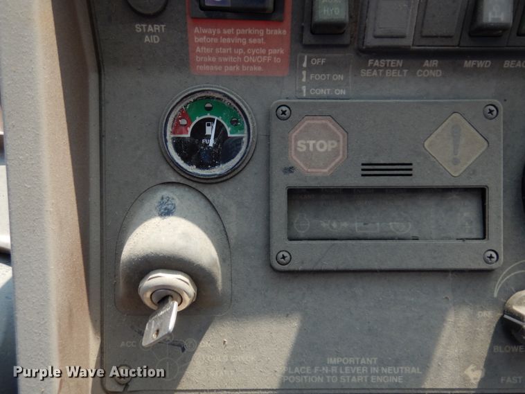 image for item DI6171 1995 John Deere 310D  backhoe