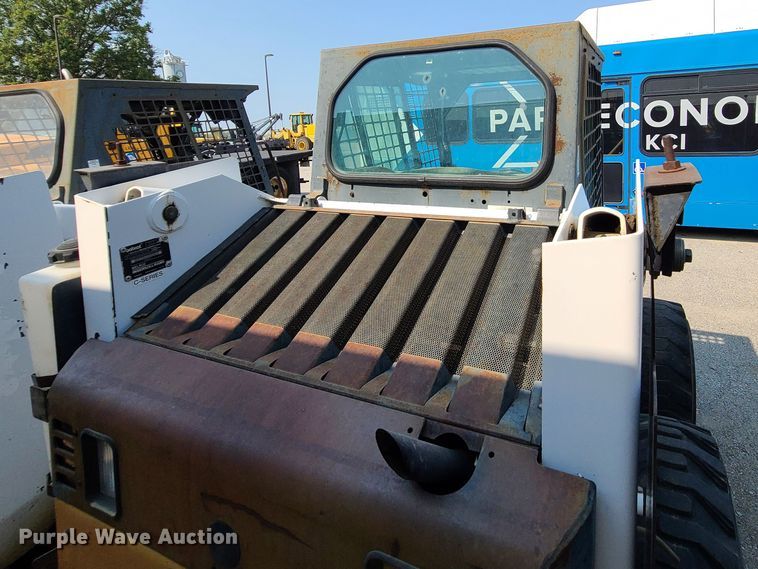 image for item DI6172 Bobcat 863  skid steer loader