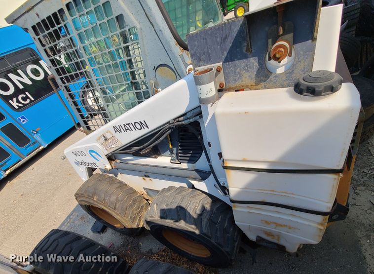image for item DI6172 Bobcat 863  skid steer loader