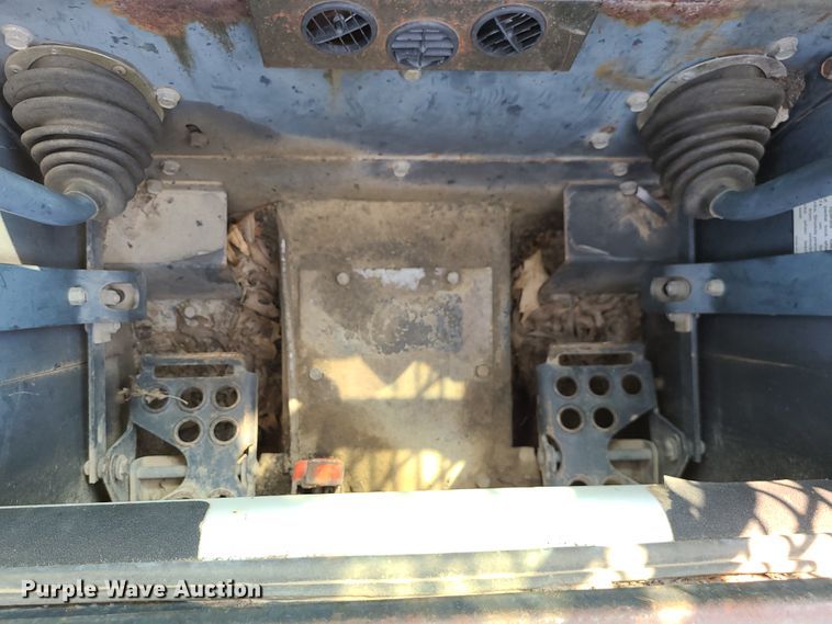 image for item DI6172 Bobcat 863  skid steer loader