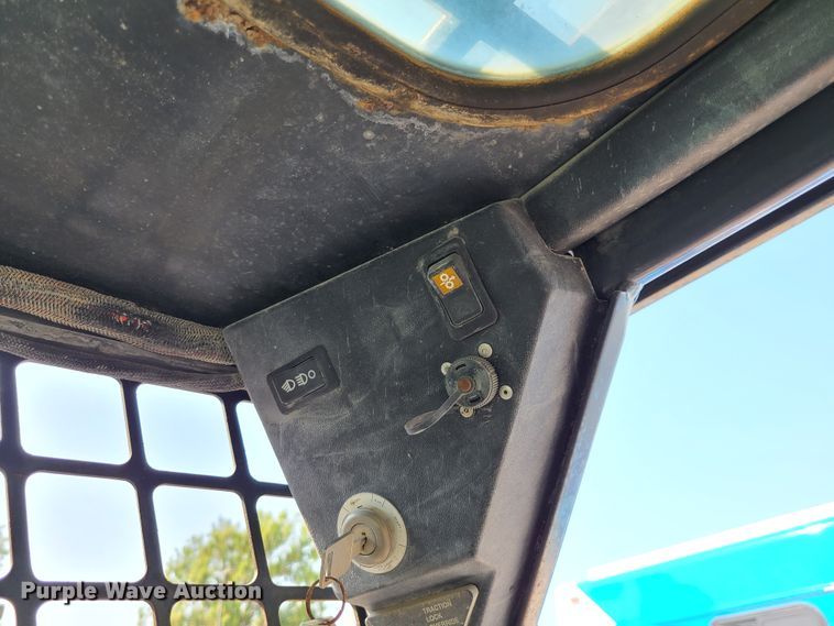 image for item DI6172 Bobcat 863  skid steer loader