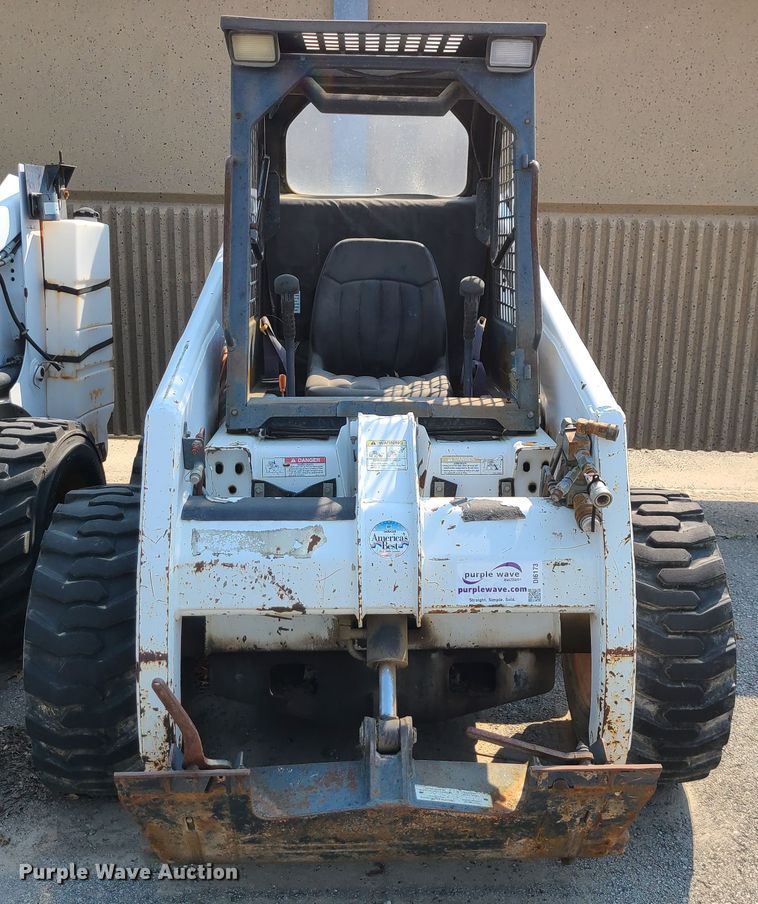 image for item DI6173 Bobcat 863  skid steer loader