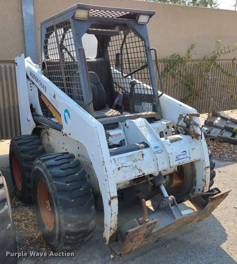 image for item DI6173 Bobcat 863  skid steer loader