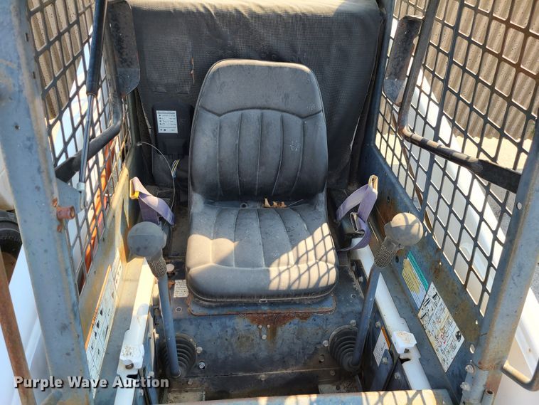 image for item DI6173 Bobcat 863  skid steer loader