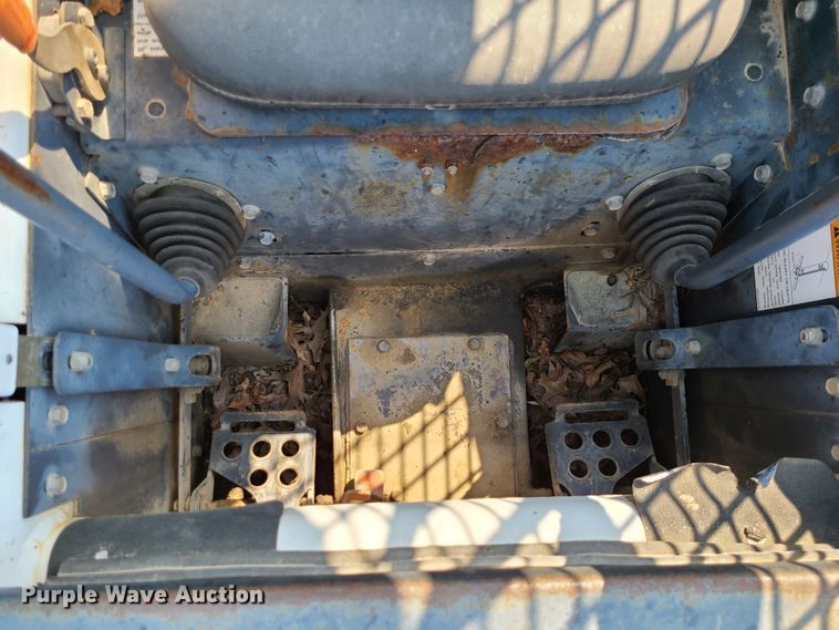 image for item DI6173 Bobcat 863  skid steer loader