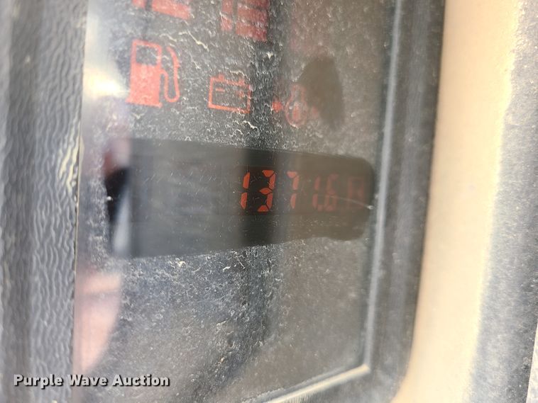 image for item DI6173 Bobcat 863  skid steer loader