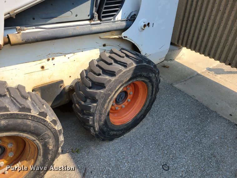 image for item DI6173 Bobcat 863  skid steer loader