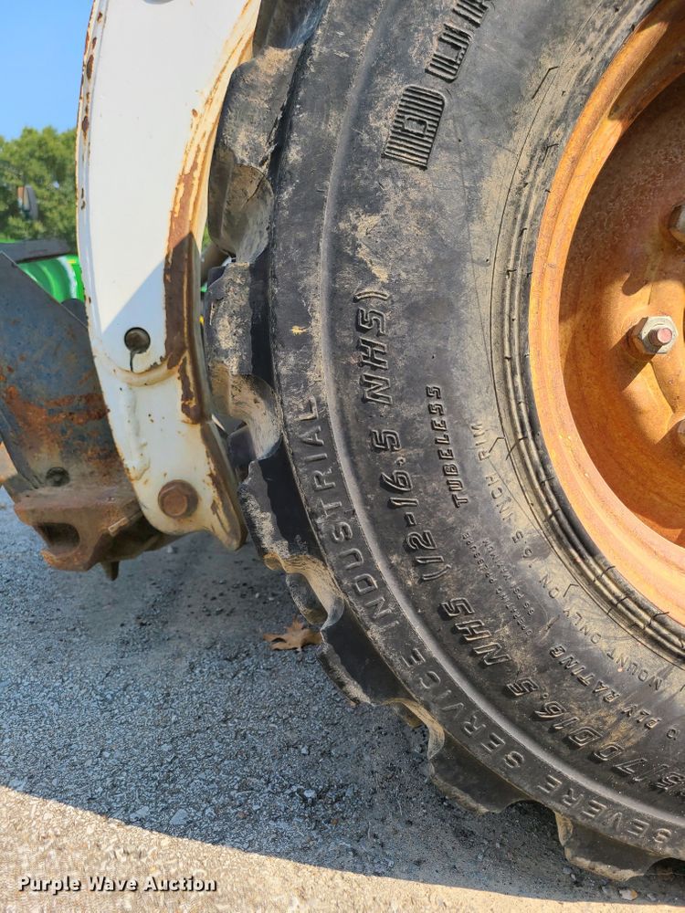 image for item DI6173 Bobcat 863  skid steer loader