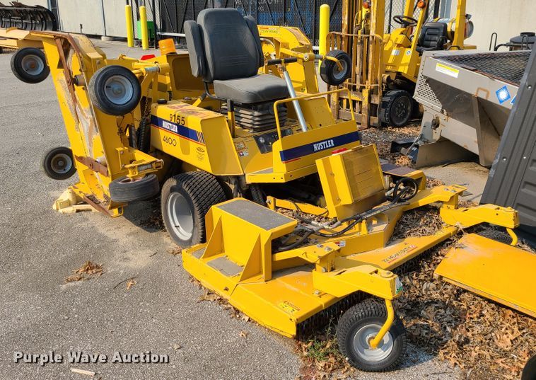 image for item DI6175 Hustler 4600  lawn mower