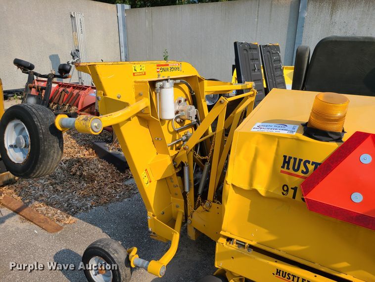 image for item DI6175 Hustler 4600  lawn mower