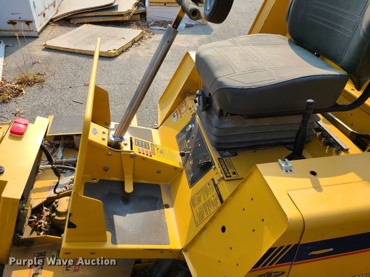 image for item DI6175 Hustler 4600  lawn mower