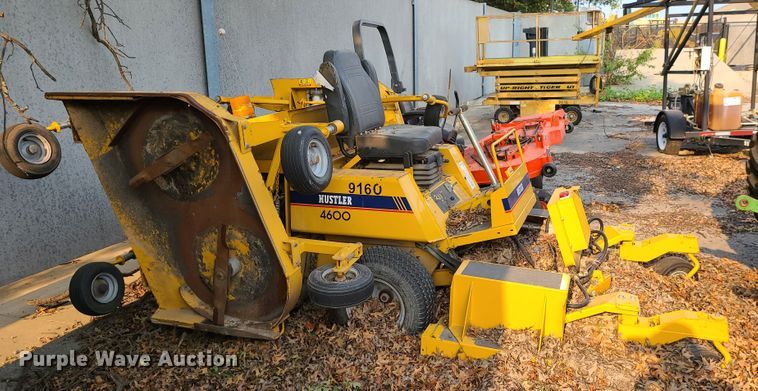 image for item DI6188 Hustler 4600  lawn mower