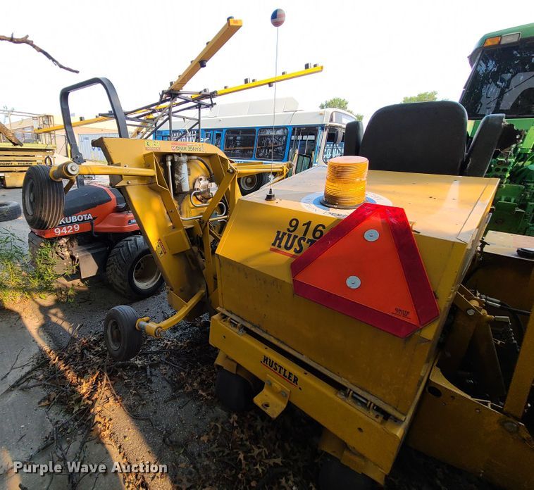 image for item DI6188 Hustler 4600  lawn mower