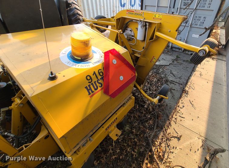 image for item DI6188 Hustler 4600  lawn mower