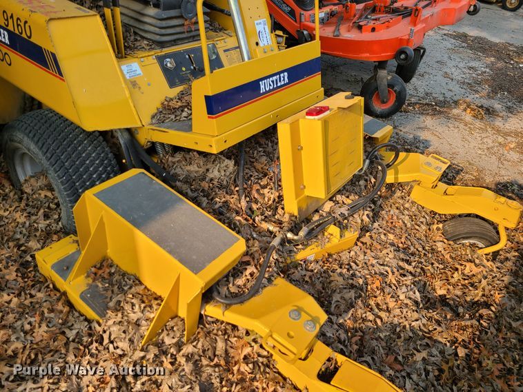 image for item DI6188 Hustler 4600  lawn mower