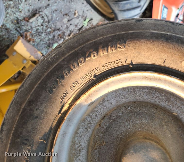 image for item DI6188 Hustler 4600  lawn mower