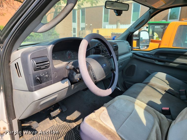 image for item DI6196 2005 Ford F350 Super Duty  pickup truck