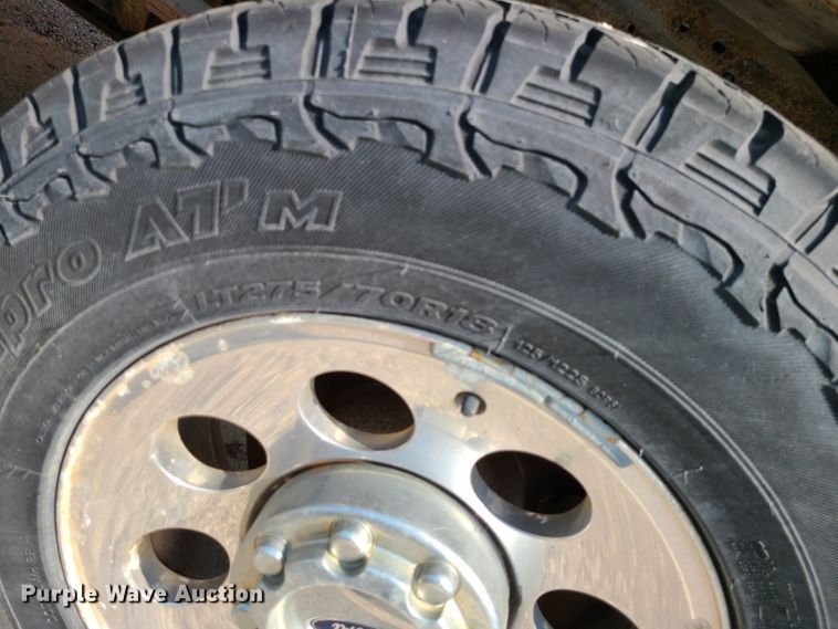 image for item DI6196 2005 Ford F350 Super Duty  pickup truck