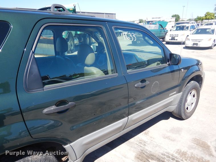 image for item DL8761 2002 Ford Escape  SUV