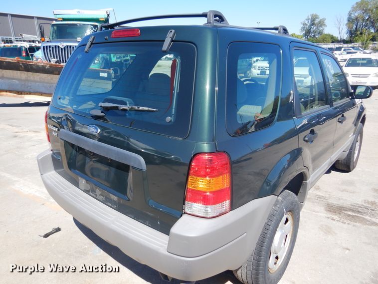 image for item DL8761 2002 Ford Escape  SUV