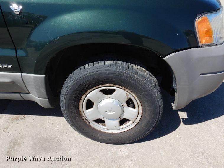 image for item DL8761 2002 Ford Escape  SUV