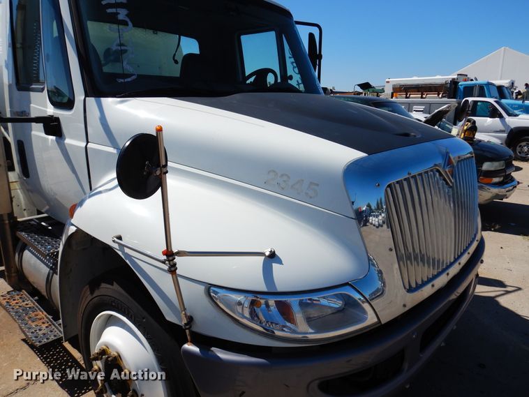 image for item DM5044 2013 International 4300  sewer rodder truck