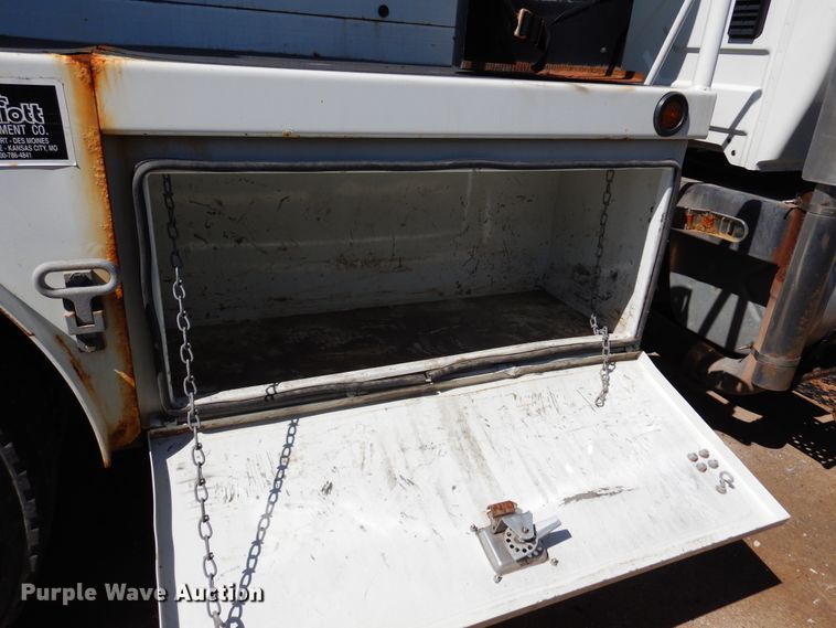 image for item DM5044 2013 International 4300  sewer rodder truck