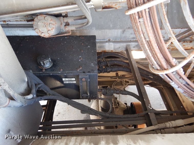 image for item DM5044 2013 International 4300  sewer rodder truck