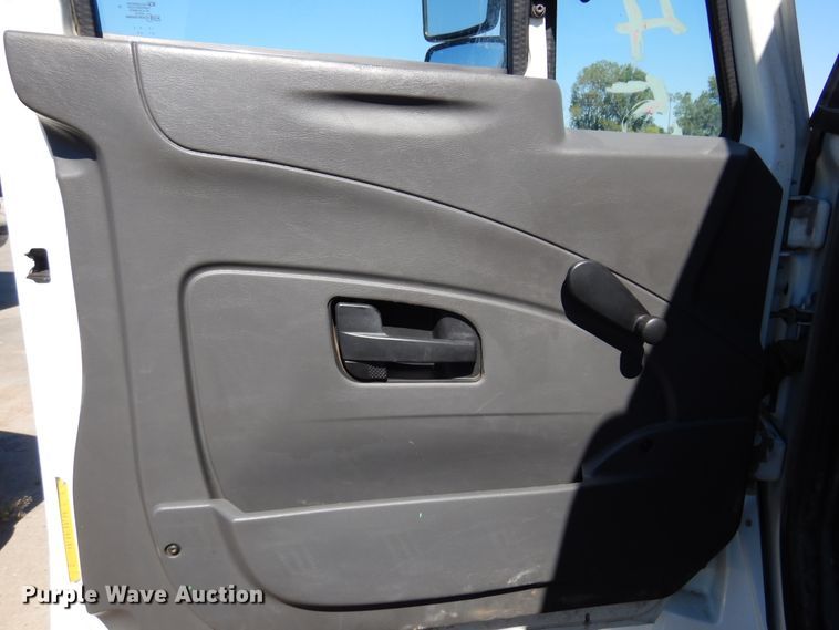 image for item DM5044 2013 International 4300  sewer rodder truck