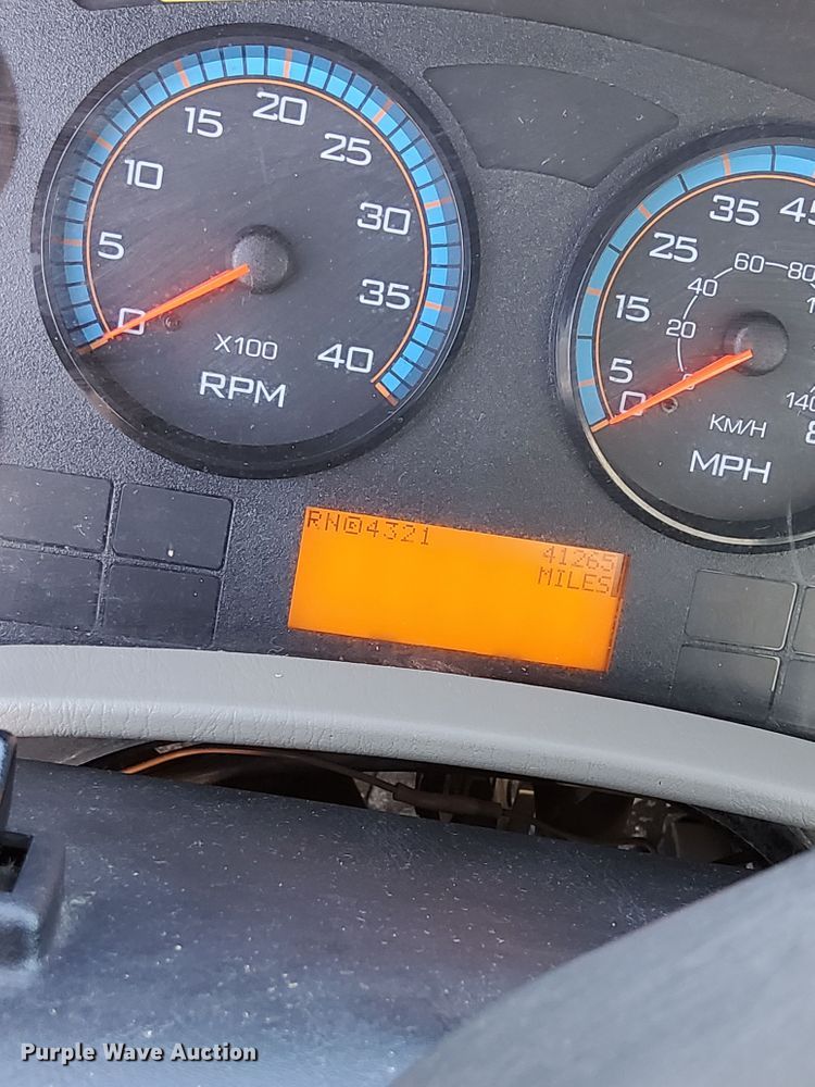 image for item DM5044 2013 International 4300  sewer rodder truck