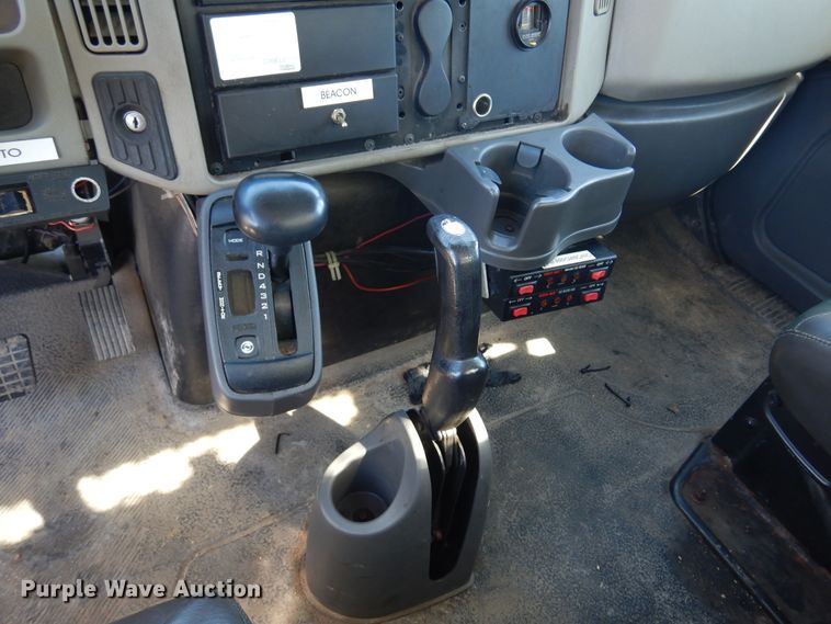 image for item DM5044 2013 International 4300  sewer rodder truck