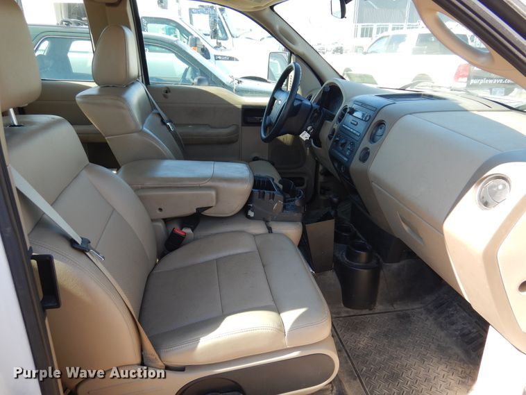 image for item DM5045 2006 Ford F150  SuperCab pickup truck