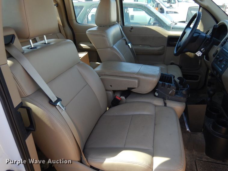 image for item DM5045 2006 Ford F150  SuperCab pickup truck