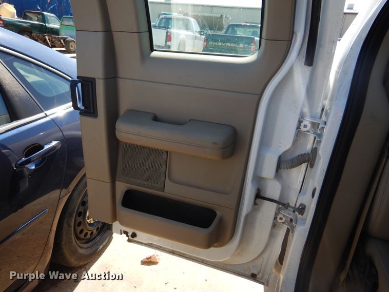 image for item DM5045 2006 Ford F150  SuperCab pickup truck