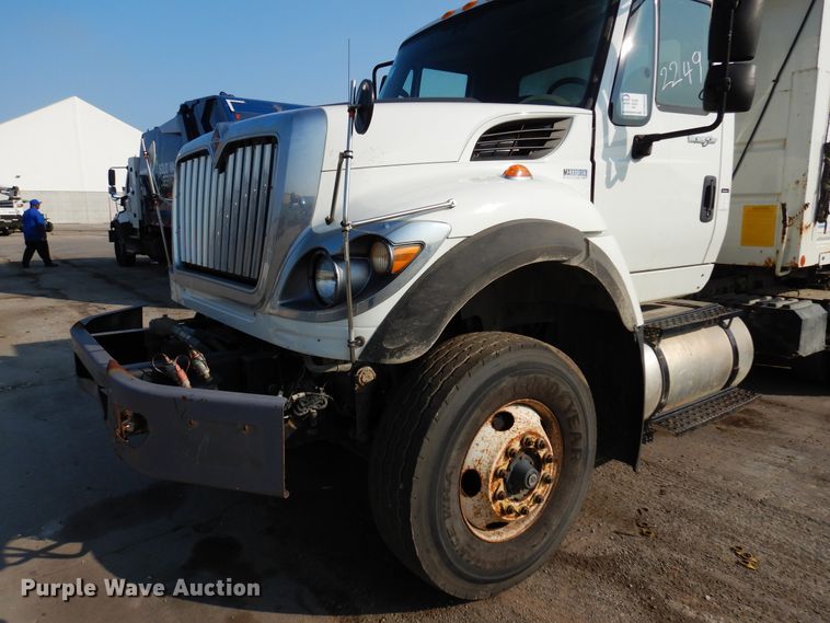 image for item DM5048 2012 International WorkStar 7500  dump truck