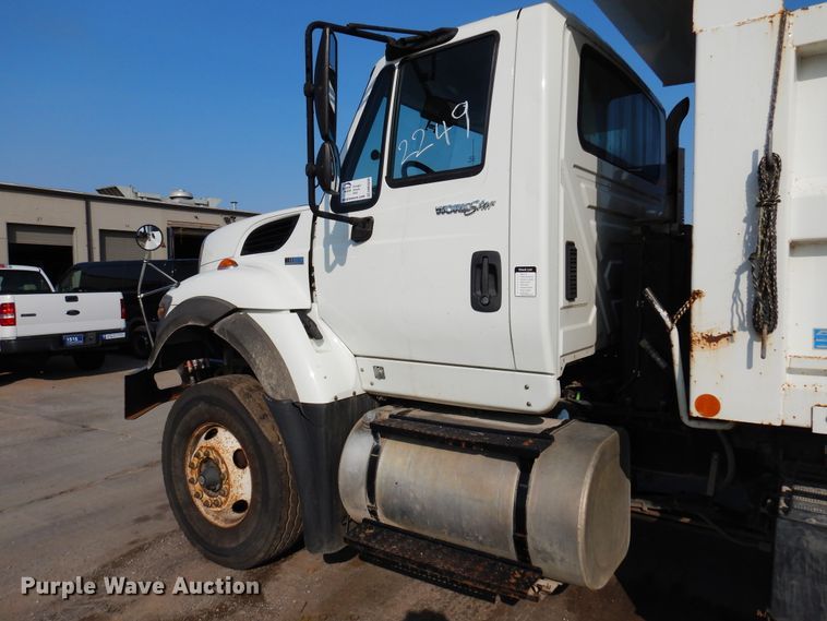 image for item DM5048 2012 International WorkStar 7500  dump truck