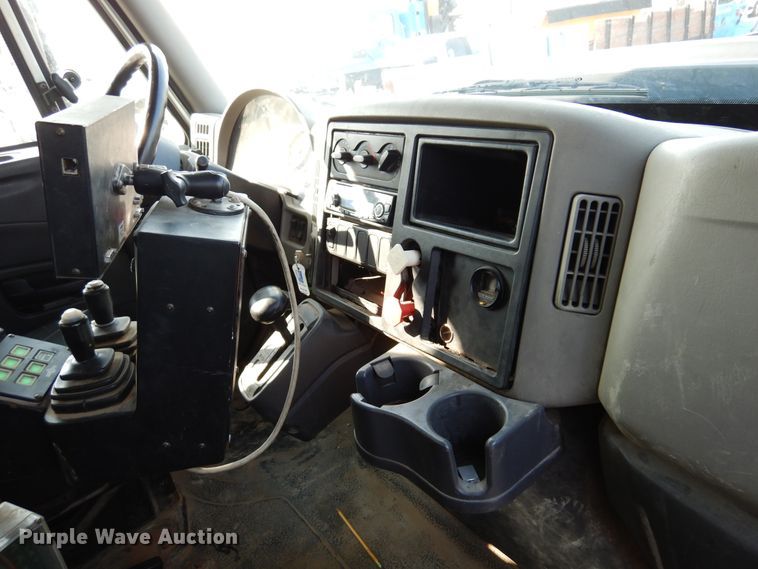 image for item DM5048 2012 International WorkStar 7500  dump truck