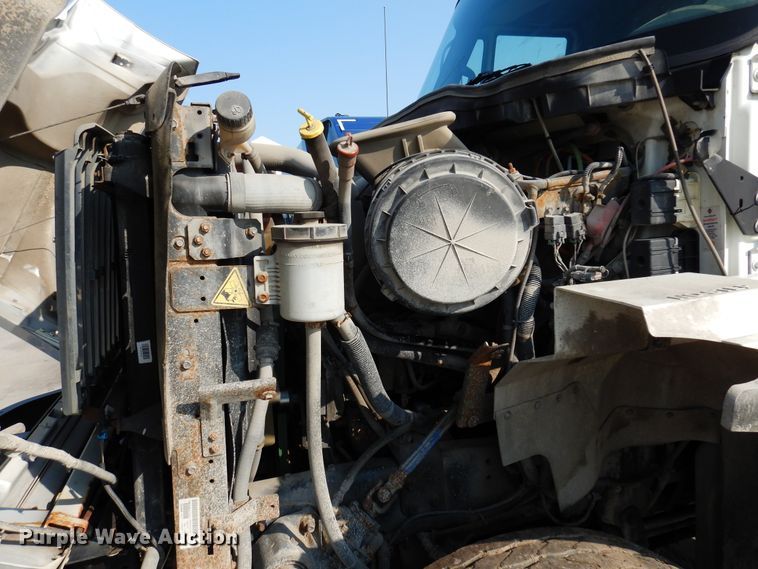 image for item DM5048 2012 International WorkStar 7500  dump truck