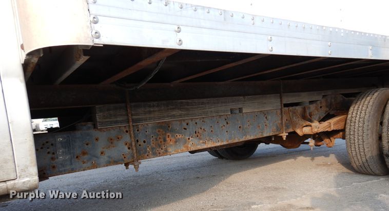 image for item DM5052 2006 Ford E450  box truck